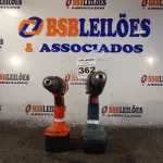 LOTE 362 - 02 PARAFUSADEIRA MARCAS E MODELOS DIVERSOS. (NO ESTADO) ATENÇÃO! FAZER A VISITAÇÃO ANTES DE ARREMATAR, NÃO SABEMOS SE FUNCIONA. LEILÃO NÃO TEM GARANTIA E NEM DEVOLUÇÃO, SUJEITO A POSSÍVEIS AVARIAS VISÍVEIS/OCULTAS E/OU AUSÊNCIA DE COMPONENTES.