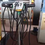 LOTE 297 - 01 ENCERADEIRA INDUSTRIAL MARCA BANDEIRANTE. (NO ESTADO) ATENÇÃO! FAZER A VISITAÇÃO ANTES DE ARREMATAR, NÃO SABEMOS SE FUNCIONA. LEILÃO NÃO TEM GARANTIA E NEM DEVOLUÇÃO, SUJEITO A POSSÍVEIS AVARIAS VISÍVEIS/OCULTAS E/OU AUSÊNCIA DE COMPONENTES.