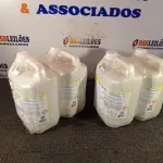 LOTE 127 - 20 LITROS DE DESINFETANTE HOSPITALAR PARA SUPERFÍCIES FIXAS E ARTIGOS NÃO CRÍTICOS. (NO ESTADO) ATENÇÃO! FAZER A VISITAÇÃO ANTES DE ARREMATAR, NÃO SABEMOS SE FUNCIONA. LEILÃO NÃO TEM GARANTIA E NEM DEVOLUÇÃO, SUJEITO A POSSÍVEIS AVARIAS VISÍVEIS/OCULTAS E/OU AUSÊNCIA DE COMPONENTES.
