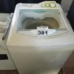 LOTE 381 - 01 MÁQUINA DE LAVAR MARCA CÔNSUL 10KG 220V. (NO ESTADO) ATENÇÃO! FAZER A VISITAÇÃO ANTES DE ARREMATAR, NÃO SABEMOS SE FUNCIONA. LEILÃO NÃO TEM GARANTIA E NEM DEVOLUÇÃO, SUJEITO A POSSÍVEIS AVARIAS VISÍVEIS/OCULTAS E/OU AUSÊNCIA DE COMPONENTES.
