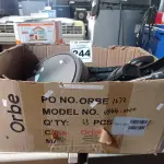 LOTE 244 - 01 ROBÔ ASPIRADOR E VÁRIOS ACESSÓRIOS PRA ASPIRADORES MARCAS E MODELOS DIVERSOS. (NO ESTADO) ATENÇÃO! FAZER A VISITAÇÃO ANTES DE ARREMATAR, NÃO SABEMOS SE FUNCIONA. LEILÃO NÃO TEM GARANTIA E NEM DEVOLUÇÃO, SUJEITO A POSSÍVEIS AVARIAS VISÍVEIS/OCULTAS E/OU AUSÊNCIA DE COMPONENTES.