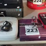 LOTE 223 - 01 CENTRAL DE ALARME, 01 SACA-ROLHAS, 01 MULTÍMETRO E 01 PIRÂMIDE 800. (NO ESTADO) ATENÇÃO! FAZER A VISITAÇÃO ANTES DE ARREMATAR, NÃO SABEMOS SE FUNCIONA. LEILÃO NÃO TEM GARANTIA E NEM DEVOLUÇÃO, SUJEITO A POSSÍVEIS AVARIAS VISÍVEIS/OCULTAS E/OU AUSÊNCIA DE COMPONENTES.