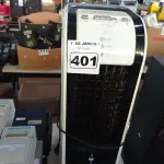 LOTE 401 - 01 CLIMATIZADOR DE AR 220V. (NO ESTADO) ATENÇÃO! FAZER A VISITAÇÃO ANTES DE ARREMATAR, NÃO SABEMOS SE FUNCIONA. LEILÃO NÃO TEM GARANTIA E NEM DEVOLUÇÃO, SUJEITO A POSSÍVEIS AVARIAS VISÍVEIS/OCULTAS E/OU AUSÊNCIA DE COMPONENTES.