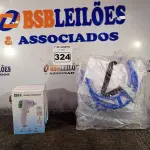 LOTE 324 - 10 MASCARAS DE PROTEÇÃO E 04 TERMÔMETROS INFRAVERMELHO. (NO ESTADO) ATENÇÃO! FAZER A VISITAÇÃO ANTES DE ARREMATAR, NÃO SABEMOS SE FUNCIONA. LEILÃO NÃO TEM GARANTIA E NEM DEVOLUÇÃO, SUJEITO A POSSÍVEIS AVARIAS VISÍVEIS/OCULTAS E/OU AUSÊNCIA DE COMPONENTES.
