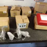 LOTE 137 - 01 LOTE COM VÁRIAS LUMINÁRIAS DE EMBUTIR. (NO ESTADO) ATENÇÃO! FAZER A VISITAÇÃO ANTES DE ARREMATAR, NÃO SABEMOS SE FUNCIONA. LEILÃO NÃO TEM GARANTIA E NEM DEVOLUÇÃO, SUJEITO A POSSÍVEIS AVARIAS VISÍVEIS/OCULTAS E/OU AUSÊNCIA DE COMPONENTES.
