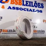 LOTE 235 - 01 ROLO DE CABO FLEXÍVEL 100M 1X4MM NA COR BRANCA(NOVO). (NO ESTADO) ATENÇÃO! FAZER A VISITAÇÃO ANTES DE ARREMATAR, NÃO SABEMOS SE FUNCIONA. LEILÃO NÃO TEM GARANTIA E NEM DEVOLUÇÃO, SUJEITO A POSSÍVEIS AVARIAS VISÍVEIS/OCULTAS E/OU AUSÊNCIA DE COMPONENTES.