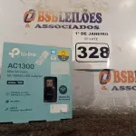 LOTE 328 - 01 ADAPTADOR WIRELESS TPLINK. (NO ESTADO) ATENÇÃO! FAZER A VISITAÇÃO ANTES DE ARREMATAR, NÃO SABEMOS SE FUNCIONA. LEILÃO NÃO TEM GARANTIA E NEM DEVOLUÇÃO, SUJEITO A POSSÍVEIS AVARIAS VISÍVEIS/OCULTAS E/OU AUSÊNCIA DE COMPONENTES.