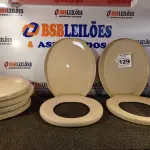 LOTE 129 - 06 ASSENTOS PARA VASO SANITÁRIO. (NO ESTADO) ATENÇÃO! FAZER A VISITAÇÃO ANTES DE ARREMATAR, NÃO SABEMOS SE FUNCIONA. LEILÃO NÃO TEM GARANTIA E NEM DEVOLUÇÃO, SUJEITO A POSSÍVEIS AVARIAS VISÍVEIS/OCULTAS E/OU AUSÊNCIA DE COMPONENTES.