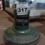 LOTE 317 - 01 ENCERADEIRA INDUSTRIAL MARCA CRISMAR. (NO ESTADO) ATENÇÃO! FAZER A VISITAÇÃO ANTES DE ARREMATAR, NÃO SABEMOS SE FUNCIONA. LEILÃO NÃO TEM GARANTIA E NEM DEVOLUÇÃO, SUJEITO A POSSÍVEIS AVARIAS VISÍVEIS/OCULTAS E/OU AUSÊNCIA DE COMPONENTES.