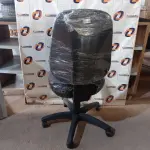 LOTE 290 - 01 CADEIRA DE ESCRITÓRIO COM BASE GIRATÓRIA. (NO ESTADO) ATENÇÃO! FAZER A VISITAÇÃO ANTES DE ARREMATAR, NÃO SABEMOS SE FUNCIONA. LEILÃO NÃO TEM GARANTIA E NEM DEVOLUÇÃO, SUJEITO A POSSÍVEIS AVARIAS VISÍVEIS/OCULTAS E/OU AUSÊNCIA DE COMPONENTES.