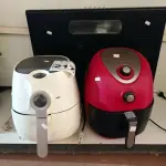 LOTE 217 - 02 AIR FRY E 011 DEPURADOR DE AR MARCAS E MODELOS DIVERSOS. (NO ESTADO) ATENÇÃO! FAZER A VISITAÇÃO ANTES DE ARREMATAR, NÃO SABEMOS SE FUNCIONA. LEILÃO NÃO TEM GARANTIA E NEM DEVOLUÇÃO, SUJEITO A POSSÍVEIS AVARIAS VISÍVEIS/OCULTAS E/OU AUSÊNCIA DE COMPONENTES.