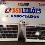 LOTE 135 - 02 PAINÉIS SOLARES 18V 10W. (NO ESTADO) ATENÇÃO! FAZER A VISITAÇÃO ANTES DE ARREMATAR, NÃO SABEMOS SE FUNCIONA. LEILÃO NÃO TEM GARANTIA E NEM DEVOLUÇÃO, SUJEITO A POSSÍVEIS AVARIAS VISÍVEIS/OCULTAS E/OU AUSÊNCIA DE COMPONENTES.