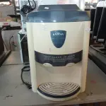 LOTE 387 - 01 PURIFICADOR DE ÁGUA MARCA LATINA. (NO ESTADO) ATENÇÃO! FAZER A VISITAÇÃO ANTES DE ARREMATAR, NÃO SABEMOS SE FUNCIONA. LEILÃO NÃO TEM GARANTIA E NEM DEVOLUÇÃO, SUJEITO A POSSÍVEIS AVARIAS VISÍVEIS/OCULTAS E/OU AUSÊNCIA DE COMPONENTES.
