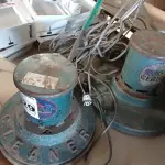 LOTE 129 - 02 ENCERADEIRAS INDUSTRIAL INCOMPLETAS. (NO ESTADO) ATENÇÃO! FAZER A VISITAÇÃO ANTES DE ARREMATAR, NÃO SABEMOS SE FUNCIONA. LEILÃO NÃO TEM GARANTIA E NEM DEVOLUÇÃO, SUJEITO A POSSÍVEIS AVARIAS VISÍVEIS/OCULTAS E/OU AUSÊNCIA DE COMPONENTES.