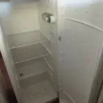 LOTE 441 - 01 GELADEIRA MARCA CÔNSUL 220V. (NO ESTADO) ATENÇÃO! FAZER A VISITAÇÃO ANTES DE ARREMATAR, NÃO SABEMOS SE FUNCIONA. LEILÃO NÃO TEM GARANTIA E NEM DEVOLUÇÃO, SUJEITO A POSSÍVEIS AVARIAS VISÍVEIS/OCULTAS E/OU AUSÊNCIA DE COMPONENTES.
