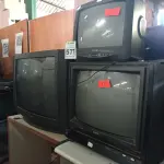 LOTE 577 - 03 TV’S DE TUBO MARCAS E MODELOS DIVERSOS. (NO ESTADO) ATENÇÃO! FAZER A VISITAÇÃO ANTES DE ARREMATAR, NÃO SABEMOS SE FUNCIONA. LEILÃO NÃO TEM GARANTIA E NEM DEVOLUÇÃO, SUJEITO A POSSÍVEIS AVARIAS VISÍVEIS/OCULTAS E/OU AUSÊNCIA DE COMPONENTES.