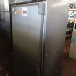LOTE 445 - 01 FREEZER VERTICAL MARCA CÔNSUL 220V. (NO ESTADO) ATENÇÃO! FAZER A VISITAÇÃO ANTES DE ARREMATAR, NÃO SABEMOS SE FUNCIONA. LEILÃO NÃO TEM GARANTIA E NEM DEVOLUÇÃO, SUJEITO A POSSÍVEIS AVARIAS VISÍVEIS/OCULTAS E/OU AUSÊNCIA DE COMPONENTES.