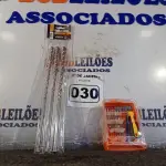 LOTE 030 - 01 KIT DE BROCA LONGA COM 03 PEÇAS 300MM E 01 KIT DE CHAVES DE PRECISÃO. (NOVO) (NO ESTADO) ATENÇÃO! FAZER A VISITAÇÃO ANTES DE ARREMATAR, NÃO SABEMOS SE FUNCIONA. LEILÃO NÃO TEM GARANTIA E NEM DEVOLUÇÃO, SUJEITO A POSSÍVEIS AVARIAS VISÍVEIS/OCULTAS E/OU AUSÊNCIA DE COMPONENTES.