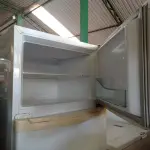 LOTE 437 - 01 GELADEIRA MARCA CÔNSUL 220V. (NO ESTADO) ATENÇÃO! FAZER A VISITAÇÃO ANTES DE ARREMATAR, NÃO SABEMOS SE FUNCIONA. LEILÃO NÃO TEM GARANTIA E NEM DEVOLUÇÃO, SUJEITO A POSSÍVEIS AVARIAS VISÍVEIS/OCULTAS E/OU AUSÊNCIA DE COMPONENTES.