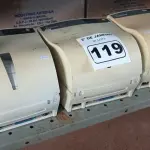 LOTE 119 - 03 IMPRESSORAS DE ETIQUETAS. (NO ESTADO) ATENÇÃO! FAZER A VISITAÇÃO ANTES DE ARREMATAR, NÃO SABEMOS SE FUNCIONA. LEILÃO NÃO TEM GARANTIA E NEM DEVOLUÇÃO, SUJEITO A POSSÍVEIS AVARIAS VISÍVEIS/OCULTAS E/OU AUSÊNCIA DE COMPONENTES.