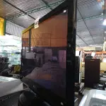 LOTE 462 - 01 TV LG 42” POL. (NO ESTADO) ATENÇÃO! FAZER A VISITAÇÃO ANTES DE ARREMATAR, NÃO SABEMOS SE FUNCIONA. LEILÃO NÃO TEM GARANTIA E NEM DEVOLUÇÃO, SUJEITO A POSSÍVEIS AVARIAS VISÍVEIS/OCULTAS E/OU AUSÊNCIA DE COMPONENTES.