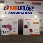 LOTE 137 - 02 LUMINÁRIAS PENDENTE SÃO PAULO. (NO ESTADO) ATENÇÃO! FAZER A VISITAÇÃO ANTES DE ARREMATAR, NÃO SABEMOS SE FUNCIONA. LEILÃO NÃO TEM GARANTIA E NEM DEVOLUÇÃO, SUJEITO A POSSÍVEIS AVARIAS VISÍVEIS/OCULTAS E/OU AUSÊNCIA DE COMPONENTES.