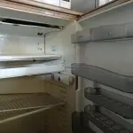 LOTE 440 - 01 GELADEIRA MARCA CÔNSUL 220V. (NO ESTADO) ATENÇÃO! FAZER A VISITAÇÃO ANTES DE ARREMATAR, NÃO SABEMOS SE FUNCIONA. LEILÃO NÃO TEM GARANTIA E NEM DEVOLUÇÃO, SUJEITO A POSSÍVEIS AVARIAS VISÍVEIS/OCULTAS E/OU AUSÊNCIA DE COMPONENTES.
