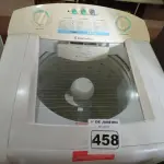 LOTE 458 - 01 MÁQUINA DE LAVAR MARCA ELECTROLUX 10KG 220V. (NO ESTADO) ATENÇÃO! FAZER A VISITAÇÃO ANTES DE ARREMATAR, NÃO SABEMOS SE FUNCIONA. LEILÃO NÃO TEM GARANTIA E NEM DEVOLUÇÃO, SUJEITO A POSSÍVEIS AVARIAS VISÍVEIS/OCULTAS E/OU AUSÊNCIA DE COMPONENTES.