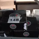 LOTE 148 - 07 LUMINÁRIAS DE EMBUTIR. (NO ESTADO) ATENÇÃO! FAZER A VISITAÇÃO ANTES DE ARREMATAR, NÃO SABEMOS SE FUNCIONA. LEILÃO NÃO TEM GARANTIA E NEM DEVOLUÇÃO, SUJEITO A POSSÍVEIS AVARIAS VISÍVEIS/OCULTAS E/OU AUSÊNCIA DE COMPONENTES.