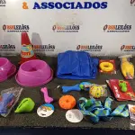 LOTE 146 - 01 KIT DE ACESSÓRIOS PARA PET. (NO ESTADO) ATENÇÃO! FAZER A VISITAÇÃO ANTES DE ARREMATAR, NÃO SABEMOS SE FUNCIONA. LEILÃO NÃO TEM GARANTIA E NEM DEVOLUÇÃO, SUJEITO A POSSÍVEIS AVARIAS VISÍVEIS/OCULTAS E/OU AUSÊNCIA DE COMPONENTES.