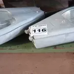 LOTE 116 - 02 LUMINÁRIAS DE POSTE. (NO ESTADO) ATENÇÃO! FAZER A VISITAÇÃO ANTES DE ARREMATAR, NÃO SABEMOS SE FUNCIONA. LEILÃO NÃO TEM GARANTIA E NEM DEVOLUÇÃO, SUJEITO A POSSÍVEIS AVARIAS VISÍVEIS/OCULTAS E/OU AUSÊNCIA DE COMPONENTES.
