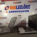 LOTE 496 - 02 NOTEBOOKS MARCAS E MODELOS DIVERSOS. (NO ESTADO) ATENÇÃO! FAZER A VISITAÇÃO ANTES DE ARREMATAR, NÃO SABEMOS SE FUNCIONA. LEILÃO NÃO TEM GARANTIA E NEM DEVOLUÇÃO, SUJEITO A POSSÍVEIS AVARIAS VISÍVEIS/OCULTAS E/OU AUSÊNCIA DE COMPONENTES.