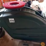 LOTE 470 - 01 LAVADORA DE PISOS INDUSTRIAL COM BATERIAS E CARREGADOR. (NO ESTADO) ATENÇÃO! FAZER A VISITAÇÃO ANTES DE ARREMATAR, NÃO SABEMOS SE FUNCIONA. LEILÃO NÃO TEM GARANTIA E NEM DEVOLUÇÃO, SUJEITO A POSSÍVEIS AVARIAS VISÍVEIS/OCULTAS E/OU AUSÊNCIA DE COMPONENTES.
