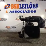 LOTE 068 - 01 CÂMERA FILMADORA PROFISSIONAL, MODELO:GY-DV5100 MARCA JVC. (NO ESTADO) ATENÇÃO! FAZER A VISITAÇÃO ANTES DE ARREMATAR, NÃO SABEMOS SE FUNCIONA. LEILÃO NÃO TEM GARANTIA E NEM DEVOLUÇÃO, SUJEITO A POSSÍVEIS AVARIAS VISÍVEIS/OCULTAS E/OU AUSÊNCIA DE COMPONENTES.