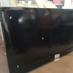 LOTE 492 - 01 TV LCD CCE 46” POL.  (NO ESTADO) ATENÇÃO! FAZER A VISITAÇÃO ANTES DE ARREMATAR, NÃO SABEMOS SE FUNCIONA. LEILÃO NÃO TEM GARANTIA E NEM DEVOLUÇÃO, SUJEITO A POSSÍVEIS AVARIAS VISÍVEIS/OCULTAS E/OU AUSÊNCIA DE COMPONENTES.