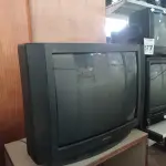 LOTE 577 - 03 TV’S DE TUBO MARCAS E MODELOS DIVERSOS. (NO ESTADO) ATENÇÃO! FAZER A VISITAÇÃO ANTES DE ARREMATAR, NÃO SABEMOS SE FUNCIONA. LEILÃO NÃO TEM GARANTIA E NEM DEVOLUÇÃO, SUJEITO A POSSÍVEIS AVARIAS VISÍVEIS/OCULTAS E/OU AUSÊNCIA DE COMPONENTES.
