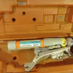 LOTE 134 - 01 LOAD BOOSTER, DISPOSITIVO PARA ABERTURA DE CARGA 15KV. (NO ESTADO) ATENÇÃO! FAZER A VISITAÇÃO ANTES DE ARREMATAR, NÃO SABEMOS SE FUNCIONA. LEILÃO NÃO TEM GARANTIA E NEM DEVOLUÇÃO, SUJEITO A POSSÍVEIS AVARIAS VISÍVEIS/OCULTAS E/OU AUSÊNCIA DE COMPONENTES.