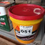 LOTE 051 - 01 LATA DE SIKAECOASFALTO EMULSÃO DISPERSA EM ÁGUA P/ IMPRIMAÇÃO/IPERMEABILIZAÇÃO DE 18L. (NO ESTADO) ATENÇÃO! FAZER A VISITAÇÃO ANTES DE ARREMATAR, NÃO SABEMOS SE FUNCIONA. LEILÃO NÃO TEM GARANTIA E NEM DEVOLUÇÃO, SUJEITO A POSSÍVEIS AVARIAS VISÍVEIS/OCULTAS E/OU AUSÊNCIA DE COMPONENTES.