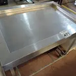 LOTE 477 - 01 PISTA FRIA EM AÇO INOX. (NO ESTADO) ATENÇÃO! FAZER A VISITAÇÃO ANTES DE ARREMATAR, NÃO SABEMOS SE FUNCIONA. LEILÃO NÃO TEM GARANTIA E NEM DEVOLUÇÃO, SUJEITO A POSSÍVEIS AVARIAS VISÍVEIS/OCULTAS E/OU AUSÊNCIA DE COMPONENTES.