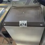 LOTE 474 - 01 MÁQUINA DE LAVAR ROUPAS MARCA BRASTEMP. (NO ESTADO) ATENÇÃO! FAZER A VISITAÇÃO ANTES DE ARREMATAR, NÃO SABEMOS SE FUNCIONA. LEILÃO NÃO TEM GARANTIA E NEM DEVOLUÇÃO, SUJEITO A POSSÍVEIS AVARIAS VISÍVEIS/OCULTAS E/OU AUSÊNCIA DE COMPONENTES.