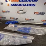 LOTE 099 - 03 PEÇAS DE ARMAÇÃO PARA MOP PROFISSIONAL 60CM.(NO ESTADO) ATENÇÃO! FAZER A VISITAÇÃO ANTES DE ARREMATAR, NÃO SABEMOS SE FUNCIONA. LEILÃO NÃO TEM GARANTIA E NEM DEVOLUÇÃO, SUJEITO A POSSÍVEIS AVARIAS VISÍVEIS/OCULTAS E/OU AUSÊNCIA DE COMPONENTES.