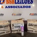 LOTE 105 - 01 LOTE C/ VÁRIOS TUBOS DE SILICONE.(NO ESTADO) ATENÇÃO! FAZER A VISITAÇÃO ANTES DE ARREMATAR, NÃO SABEMOS SE FUNCIONA. LEILÃO NÃO TEM GARANTIA E NEM DEVOLUÇÃO, SUJEITO A POSSÍVEIS AVARIAS VISÍVEIS/OCULTAS E/OU AUSÊNCIA DE COMPONENTES.