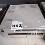 LOTE 062 - 01 VÍDEO CASSETE, MODELO:UVW-1200 RGB MARCA SONY. (NO ESTADO) ATENÇÃO! FAZER A VISITAÇÃO ANTES DE ARREMATAR, NÃO SABEMOS SE FUNCIONA. LEILÃO NÃO TEM GARANTIA E NEM DEVOLUÇÃO, SUJEITO A POSSÍVEIS AVARIAS VISÍVEIS/OCULTAS E/OU AUSÊNCIA DE COMPONENTES.