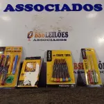 LOTE 059 - 03 KITS DE CHAVE DE PRECISÃO PARA MANUTENÇÃO DE CELULAR. (NOVO) (NO ESTADO) ATENÇÃO! FAZER A VISITAÇÃO ANTES DE ARREMATAR, NÃO SABEMOS SE FUNCIONA. LEILÃO NÃO TEM GARANTIA E NEM DEVOLUÇÃO, SUJEITO A POSSÍVEIS AVARIAS VISÍVEIS/OCULTAS E/OU AUSÊNCIA DE COMPONENTES.