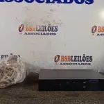 LOTE 149 - 01 DVR E 03 CÂMERAS DE SEGURANÇA. (NO ESTADO) ATENÇÃO! FAZER A VISITAÇÃO ANTES DE ARREMATAR, NÃO SABEMOS SE FUNCIONA. LEILÃO NÃO TEM GARANTIA E NEM DEVOLUÇÃO, SUJEITO A POSSÍVEIS AVARIAS VISÍVEIS/OCULTAS E/OU AUSÊNCIA DE COMPONENTES.