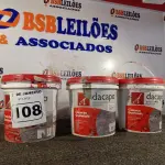 LOTE 108 - 03 BALDES DE REVESTIMENTO CIMENTO QUEIMADO. (NO ESTADO) ATENÇÃO! FAZER A VISITAÇÃO ANTES DE ARREMATAR, NÃO SABEMOS SE FUNCIONA. LEILÃO NÃO TEM GARANTIA E NEM DEVOLUÇÃO, SUJEITO A POSSÍVEIS AVARIAS VISÍVEIS/OCULTAS E/OU AUSÊNCIA DE COMPONENTES.