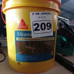 LOTE 209 - 01 ADITIVO PLASTIFICANTE PARA ARGAMASSA DE ACENTAMENTO E REBOCO MARCA SIKANOL ALVENARIA 18LT. (NO ESTADO) ATENÇÃO! FAZER A VISITAÇÃO ANTES DE ARREMATAR, NÃO SABEMOS SE FUNCIONA. LEILÃO NÃO TEM GARANTIA E NEM DEVOLUÇÃO, SUJEITO A POSSÍVEIS AVARIAS VISÍVEIS/OCULTAS E/OU AUSÊNCIA DE COMPONENTES.