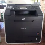 LOTE 352 - 01 IMPRESSORA MULTIFUNCIONAL MARCA BROTHER. (NO ESTADO) ATENÇÃO! FAZER A VISITAÇÃO ANTES DE ARREMATAR, NÃO SABEMOS SE FUNCIONA. LEILÃO NÃO TEM GARANTIA E NEM DEVOLUÇÃO, SUJEITO A POSSÍVEIS AVARIAS VISÍVEIS/OCULTAS E/OU AUSÊNCIA DE COMPONENTES.
