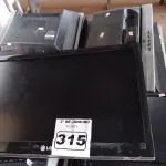 LOTE 315 - 15 MONITORES MARCAS E MODELOS DIVERSOS PARA RETIRADA DE PEÇAS. (NO ESTADO) ATENÇÃO! FAZER A VISITAÇÃO ANTES DE ARREMATAR, NÃO SABEMOS SE FUNCIONA. LEILÃO NÃO TEM GARANTIA E NEM DEVOLUÇÃO, SUJEITO A POSSÍVEIS AVARIAS VISÍVEIS/OCULTAS E/OU AUSÊNCIA DE COMPONENTES.