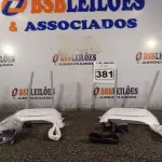 LOTE 381 - 02 ROTEADORES TP-LINK COM CABO E FONTE. (NO ESTADO) ATENÇÃO! FAZER A VISITAÇÃO ANTES DE ARREMATAR, NÃO SABEMOS SE FUNCIONA. LEILÃO NÃO TEM GARANTIA E NEM DEVOLUÇÃO, SUJEITO A POSSÍVEIS AVARIAS VISÍVEIS/OCULTAS E/OU AUSÊNCIA DE COMPONENTES.
